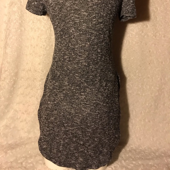 Tie string front shirt - Picture 3 of 3